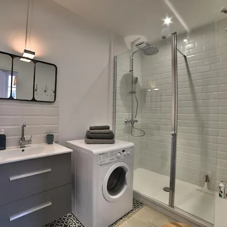 Superbe T2 De 45m² En Hyper Centre *