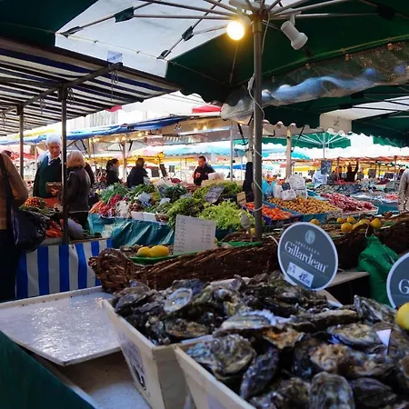 Superbe T2 De 45m² En Hyper Centre ラ・ロシェル